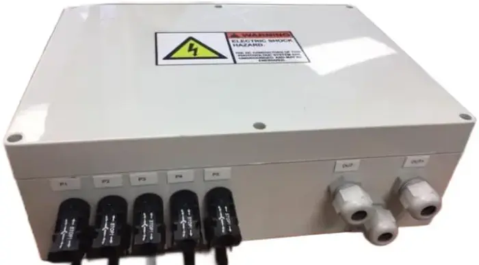 SOL-I-IS-CB42 String Combiner Box 4 strings in 2 Strings out MC4 + Surge Protection INFINISOLAR